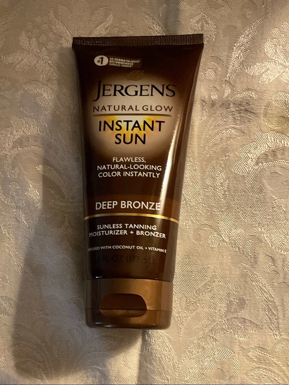 JERGENS NATURAL GLOW INSTANT SUN IN DEEP BRONZE-SELF TANNER